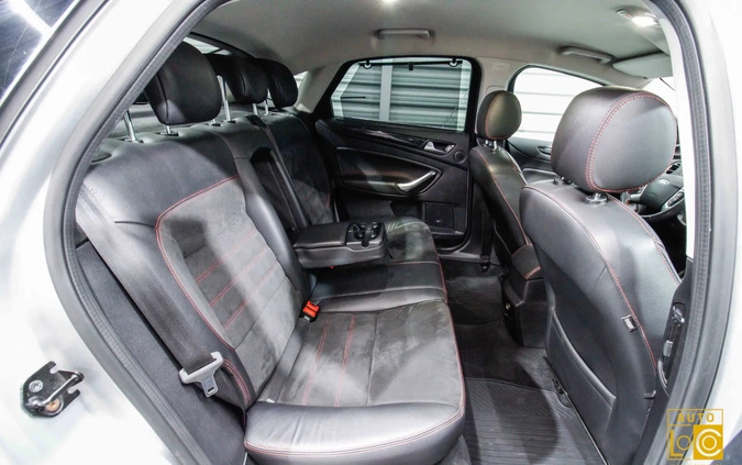 Ford Mondeo cena 37333 przebieg: 145000, rok produkcji 2011 z Bierutów małe 596